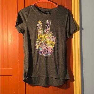 Peace sign t shirt